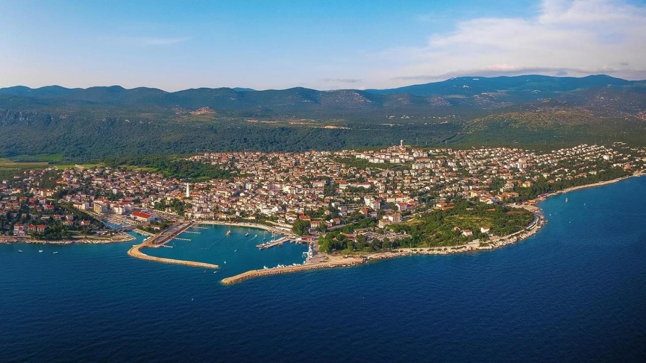 Adriatic Leisure Apartment Novi Vinodolski Bagian luar foto